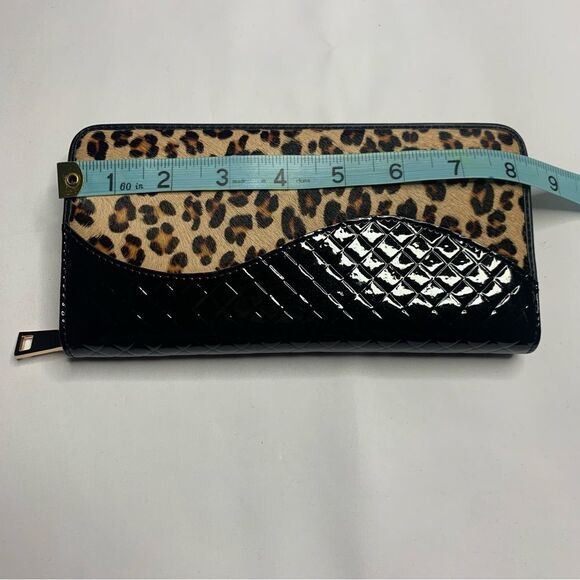 Unbranded Zippered Wallet NWOT - Picture 4 of 5